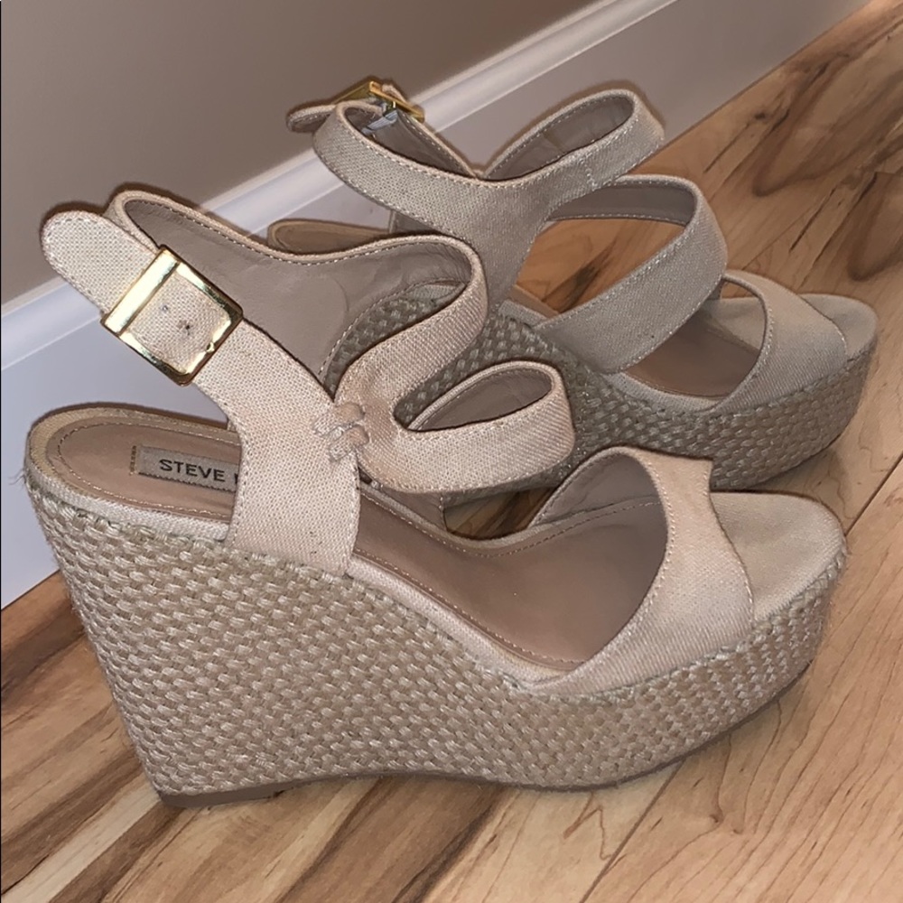 Steve Madden wedges